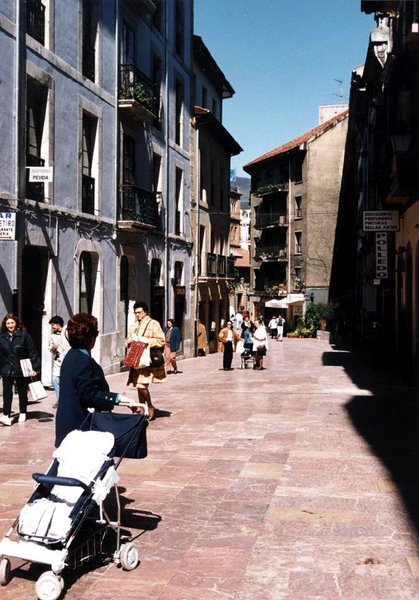 Archivo:Cv002.jpg